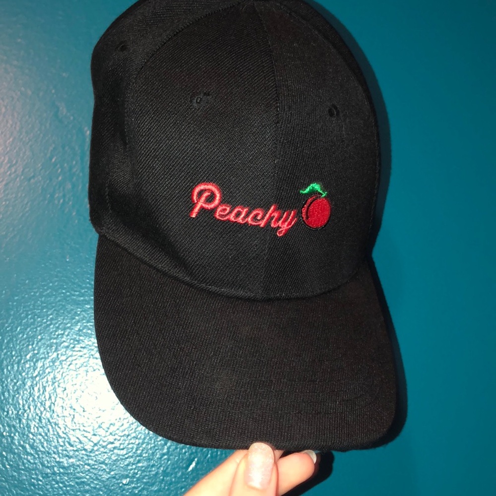 Peachy hat